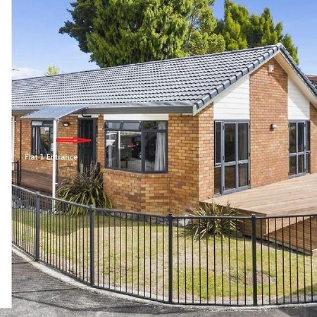 Red Brick House Villa Auckland Buitenkant foto