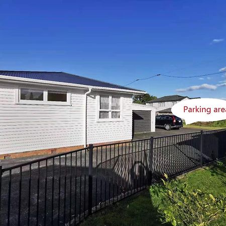 Red Brick House Villa Auckland Buitenkant foto