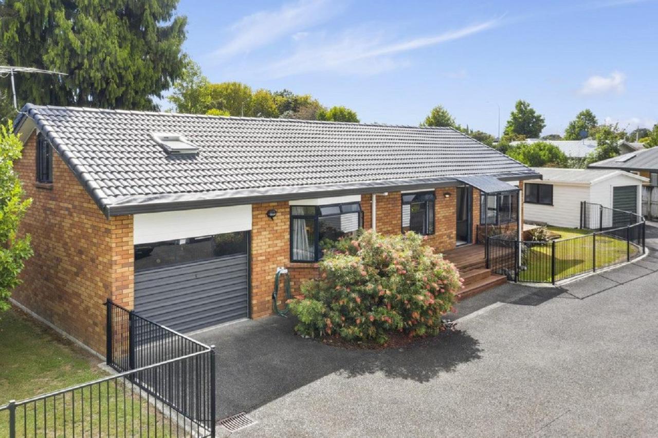 Red Brick House Villa Auckland Buitenkant foto